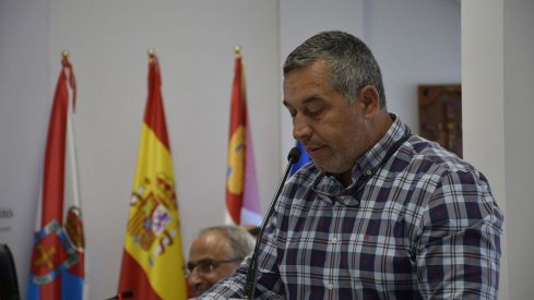 Pleno de constitución del Consejo del Bierzo y elección de Olegario Ramón como presidente