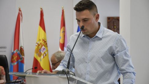 Pleno de constitución del Consejo del Bierzo y elección de Olegario Ramón como presidente
