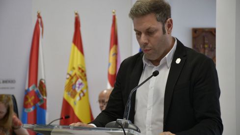 Pleno de constitución del Consejo del Bierzo y elección de Olegario Ramón como presidente