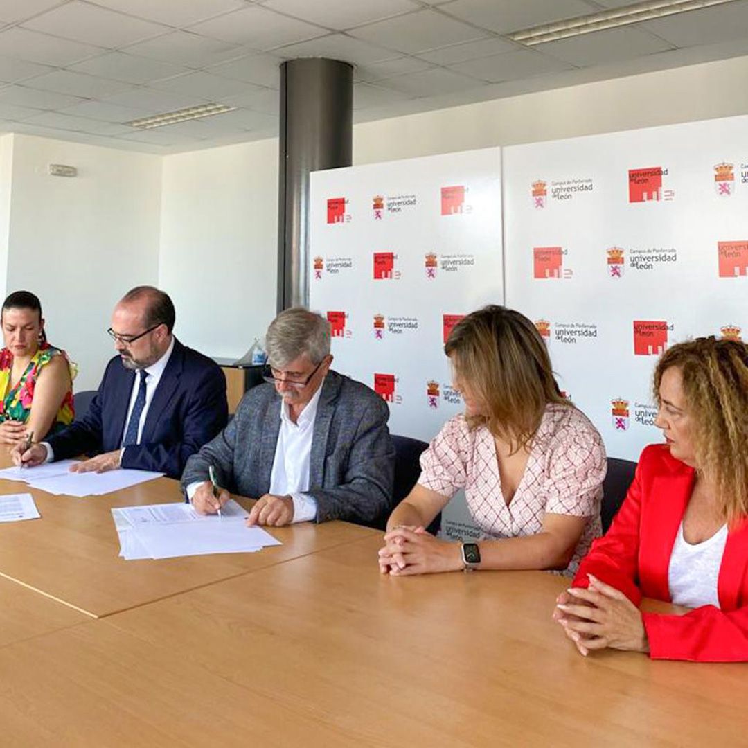 AYUNTAMIENTO Y ULE 2