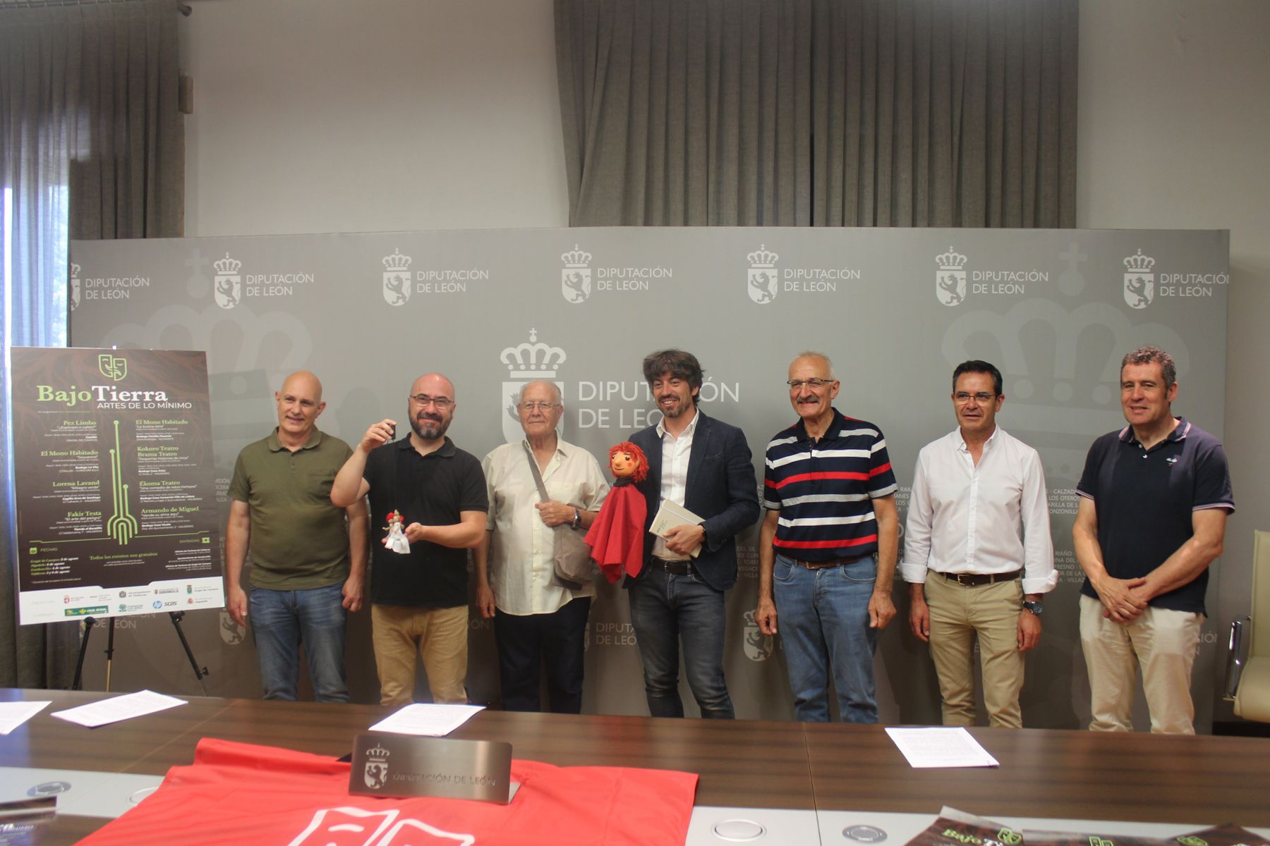 presentación bajo tierra presentación bajo tierra