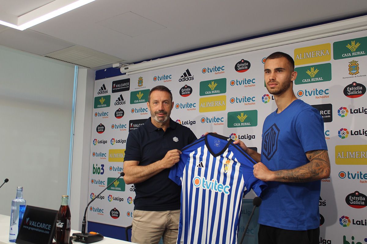 Antonio Leal, contento con su llegada a la Ponferradina “Es un equipo