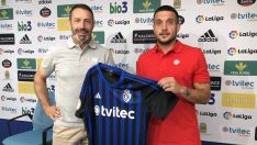 Imagen de la presentación en la Ponferradina de David Soto Imagen de la presentación en la Ponferradina de David Soto