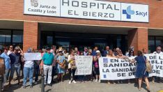 Protesta reumatología Hospital del Bierzo
