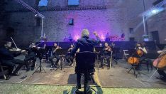 Imagen de Pedro Halffter dirigiendo 'La Traviata'