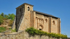 Iglesia de San Miguel de Corullón | Twitter 'Románico en España'