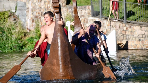 Batalla naval de la Ludus Bergidum de Cacabelos Batalla naval de la Ludus Bergidum de Cacabelos