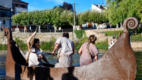Batalla naval de la Ludus Bergidum de Cacabelos Batalla naval de la Ludus Bergidum de Cacabelos