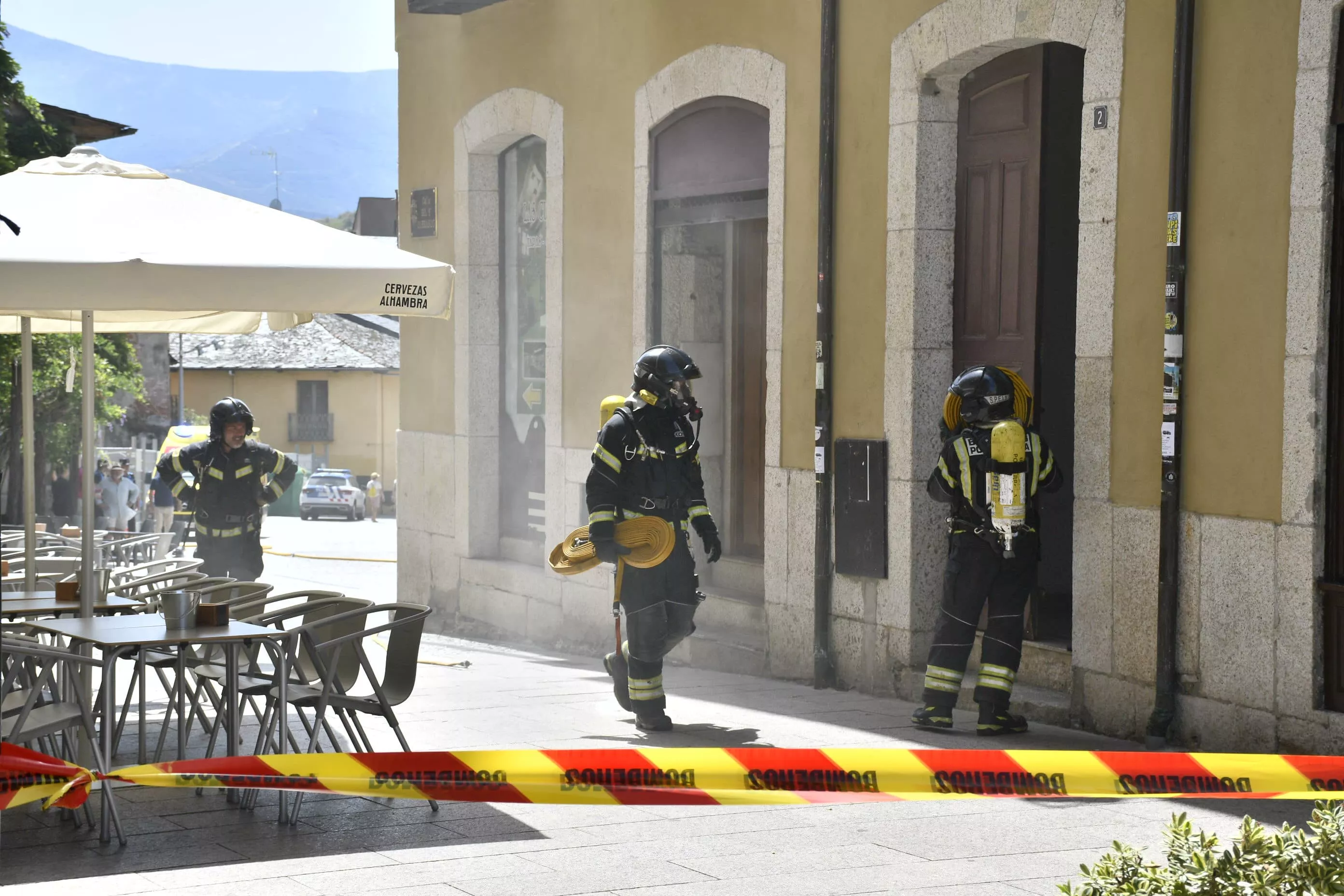 Incendio en la cocina del restaurante de Las Cuadras de Ponferrada(2) Incendio en la cocina del restaurante de Las Cuadras de Ponferrada(2)