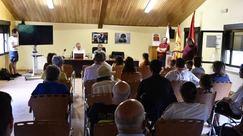 El productor Peter Beale visita San Facundo