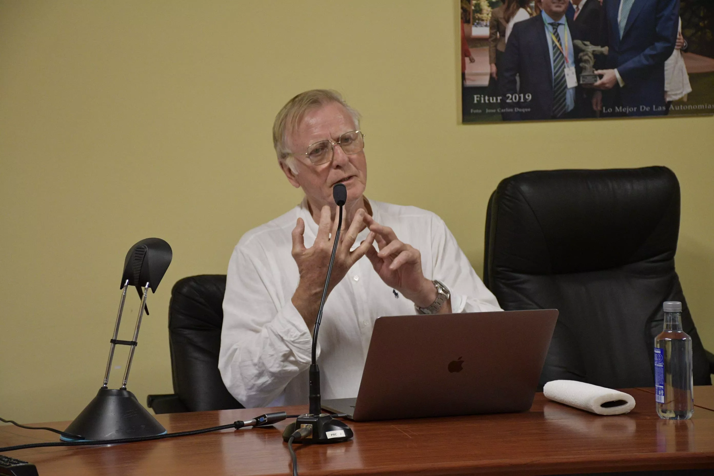 El productor Peter Beale visita San Facundo