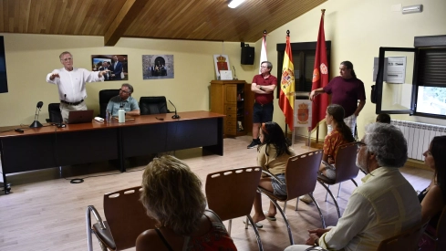 El productor Peter Beale visita San Facundo