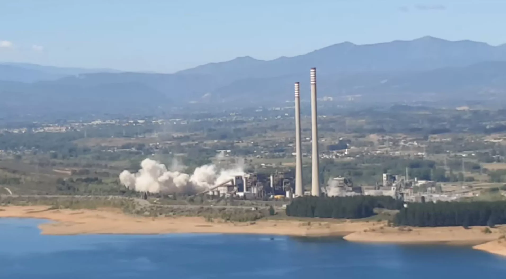 Voladura Torres de Compostilla. Voladura Torres de Compostilla.