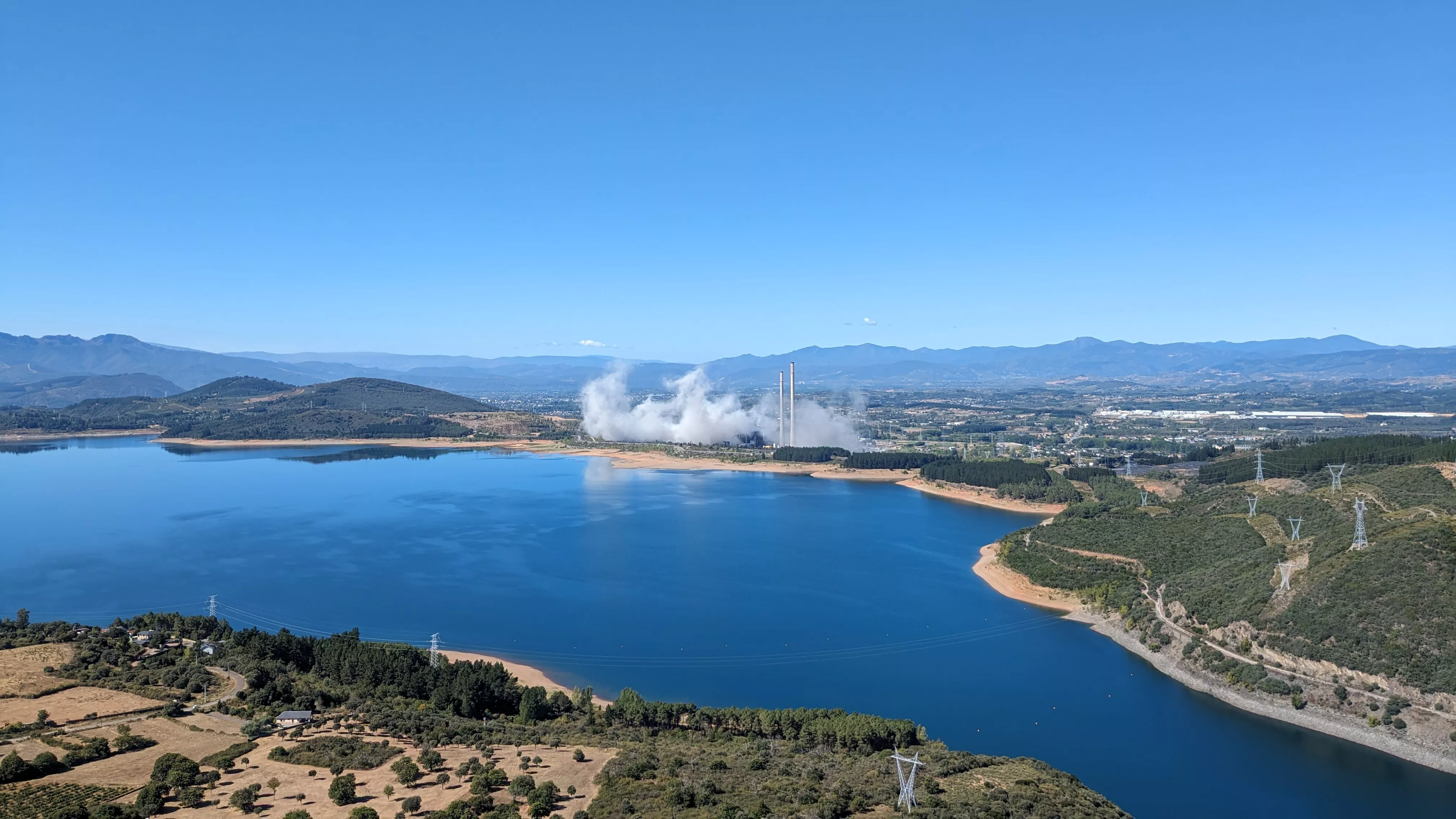 Voladura de las torres de Compostilla (8)