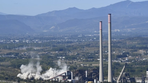 Voladura de las torres de Compostilla 
