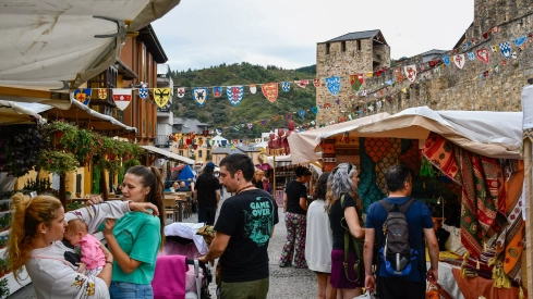 Inauguración del Mercado Medieval en las Fiestas de La Encina 2023 Inauguración del Mercado Medieval en las Fiestas de La Encina 2023