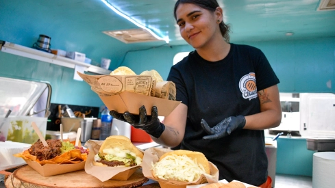 Inauguración Food Trucks de La Encina 2023 Inauguración Food Trucks de La Encina 2023