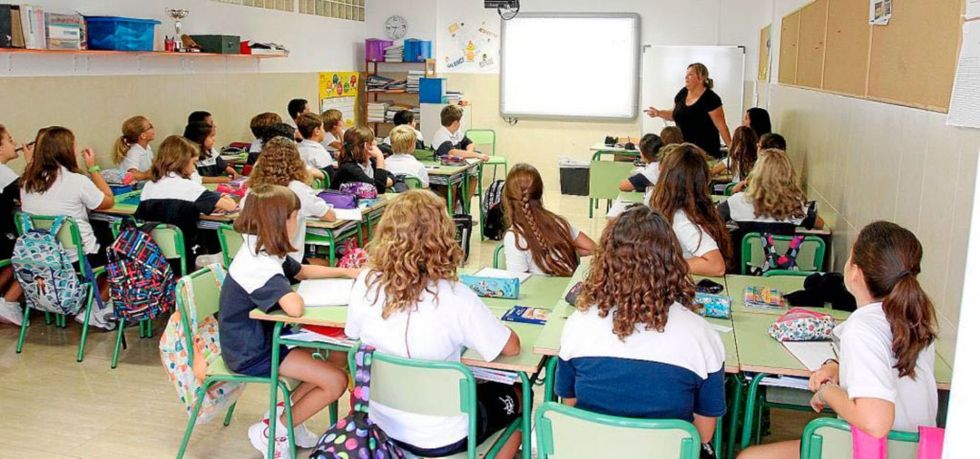 Clase colegio | Castilla y León se sitúa a la cabeza de la educación en España con las puntaciones más altas en Matemáticas, Lectura y Ciencias, según el Informe Pisa Clase colegio | Castilla y León se sitúa a la cabeza de la educación en España con las puntaciones más altas en Matemáticas, Lectura y Ciencias, según el Informe Pisa