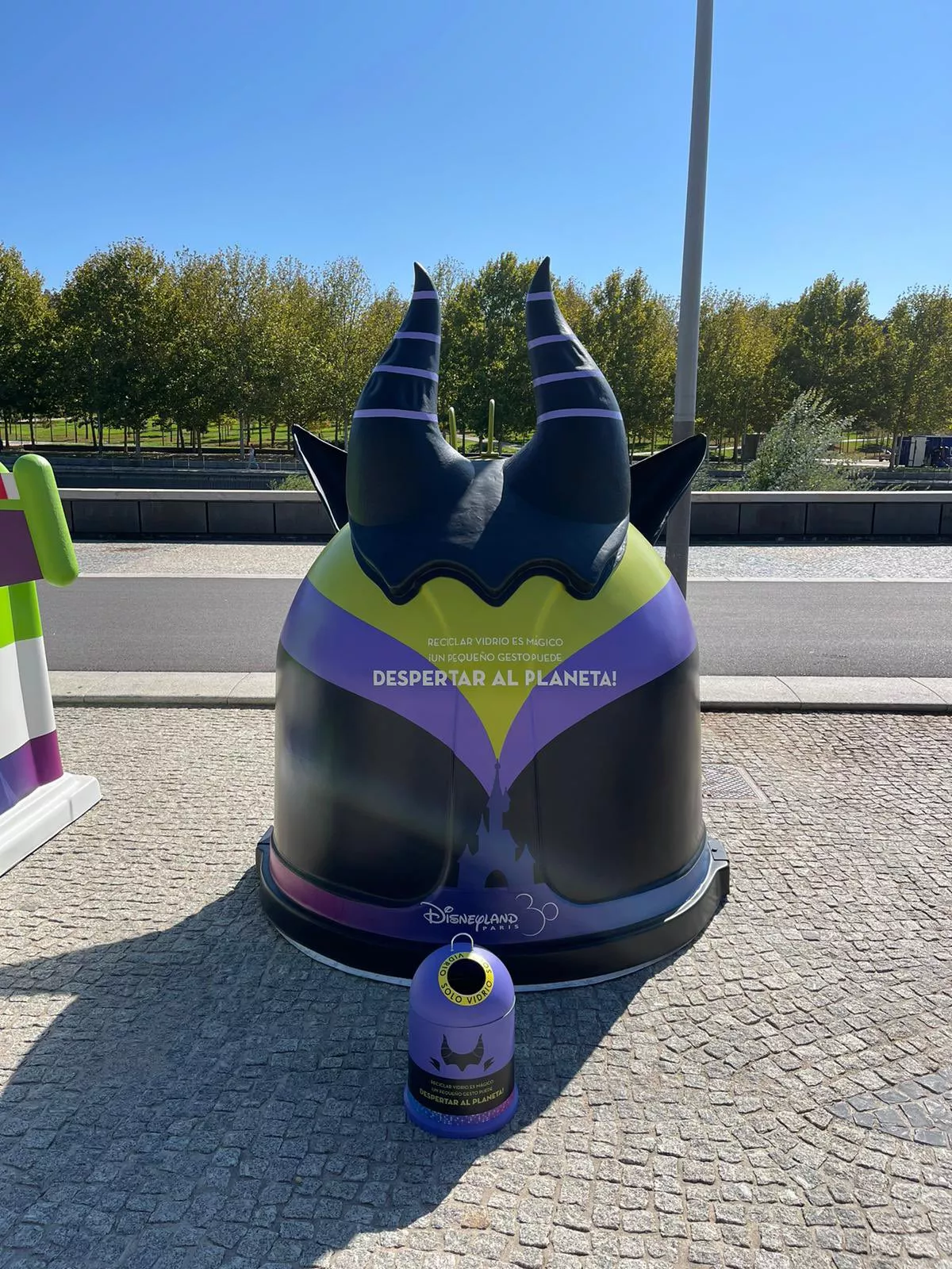 Iglús tematizados por Disneyland Paris en Ponferrada (2) Iglús tematizados por Disneyland Paris en Ponferrada (2)