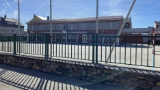 El colegio Virgen del Carmen de La Placa (Ponferrada) El colegio Virgen del Carmen de La Placa (Ponferrada)