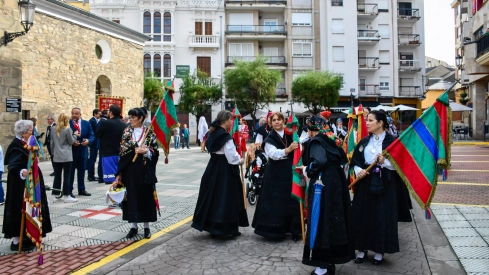 Tradicional procesión y comitiva de autoridades en el día del Cristín de Bembibre  (1)