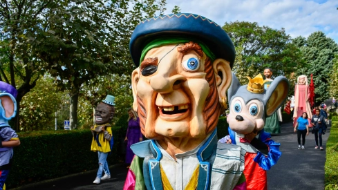  Tradicional procesión y comitiva de autoridades en el día del Cristín de Bembibre  (21)