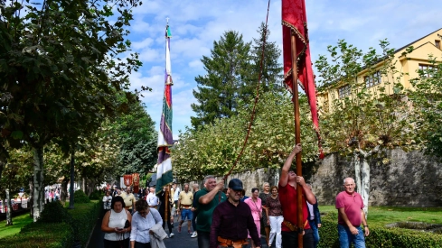  Tradicional procesión y comitiva de autoridades en el día del Cristín de Bembibre  (22)