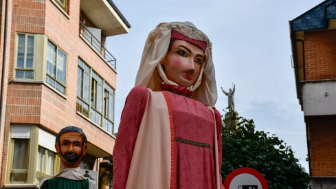  Tradicional procesión y comitiva de autoridades en el día del Cristín de Bembibre  (37)