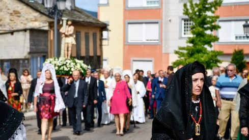  Tradicional procesión y comitiva de autoridades en el día del Cristín de Bembibre  (50)