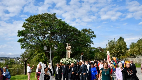  Tradicional procesión y comitiva de autoridades en el día del Cristín de Bembibre  (68)