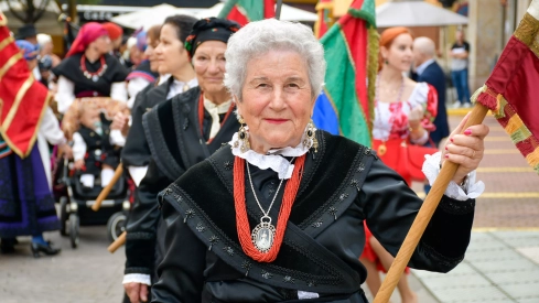  Tradicional procesión y comitiva de autoridades en el día del Cristín de Bembibre  (75)