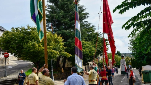  Tradicional procesión y comitiva de autoridades en el día del Cristín de Bembibre  (87)
