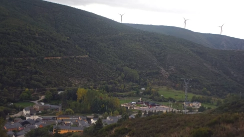 Comienza el último plazo de alegaciones contra los parques eólicos de Repsol en El Bierzo