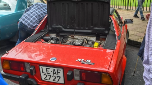 III Concentración de coches clásicos en Bembibre