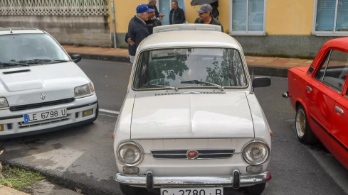 III Concentración de coches clásicos en Bembibre