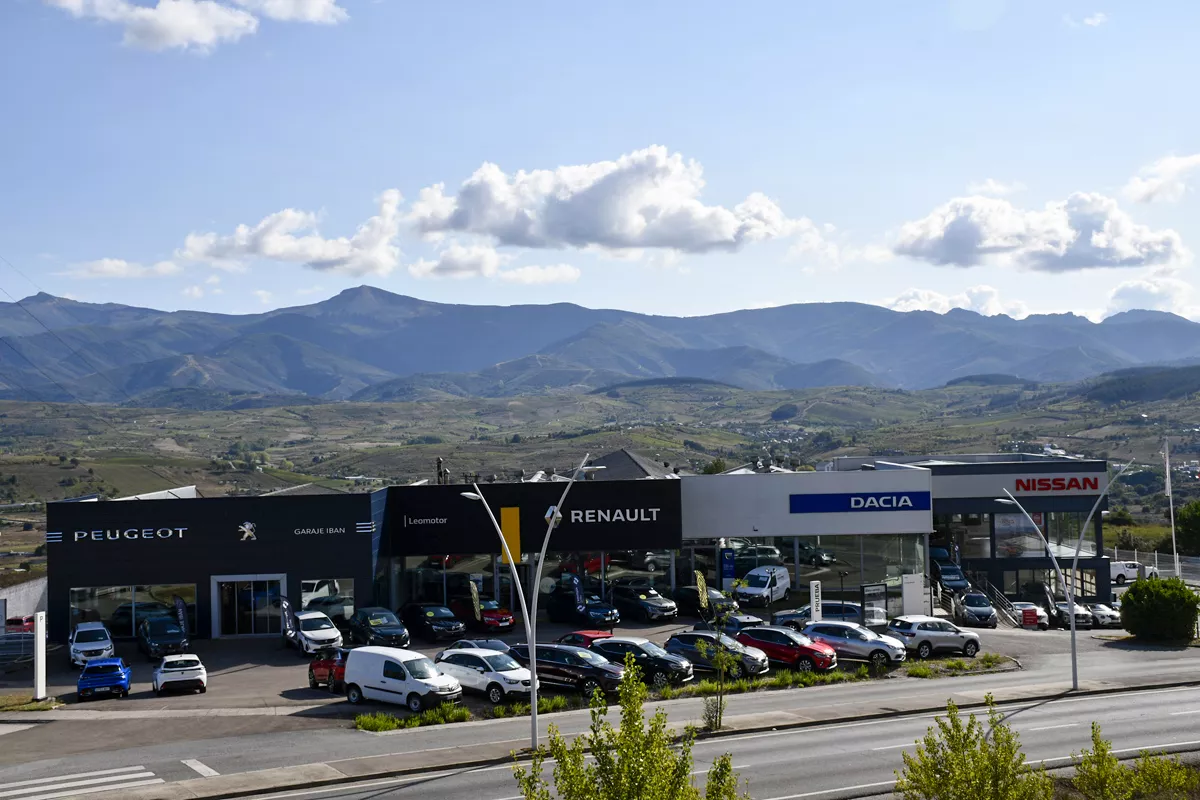 Feria de vehículos de ocasión en Leomotor 