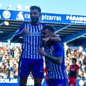 La Ponferradina sigue con paso invicto ante el Fuelabrada con susto en la grada del Toralín La Ponferradina sigue con paso invicto ante el Fuelabrada con susto en la grada del Toralín