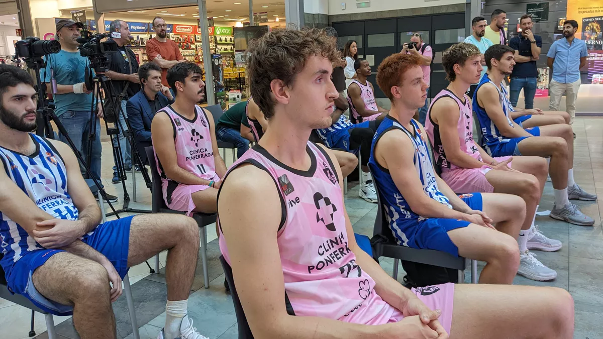 Clinica ponferrada (1) Clinica ponferrada (1)