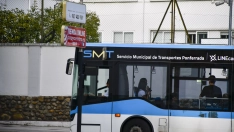 El equipo de Morala reúne a la Comisión que analiza “con realismo” el servicio de autobuses urbanos para el nuevo contrato