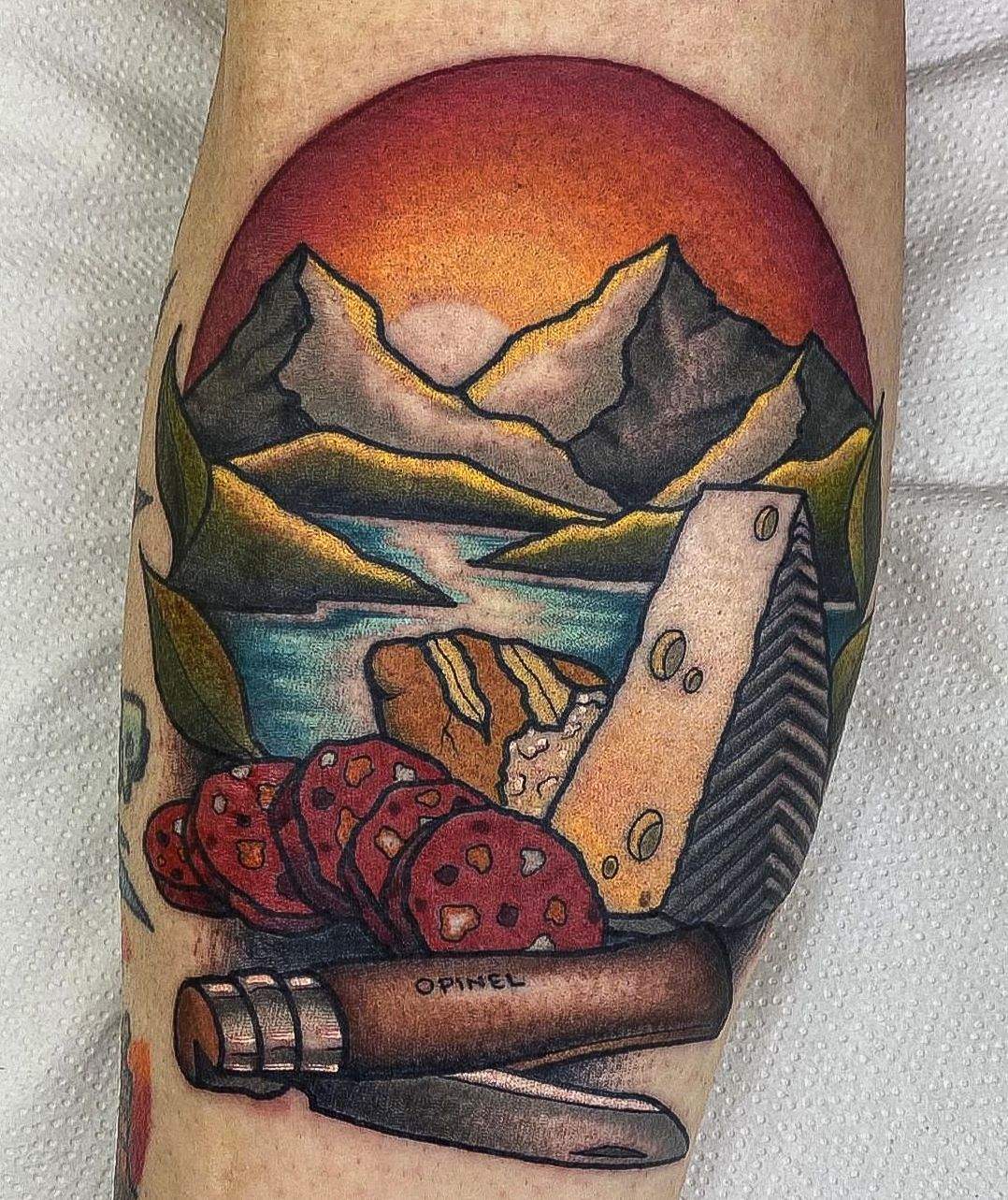 Uno de los tatuajes con diseño leonés de Victor Colado
