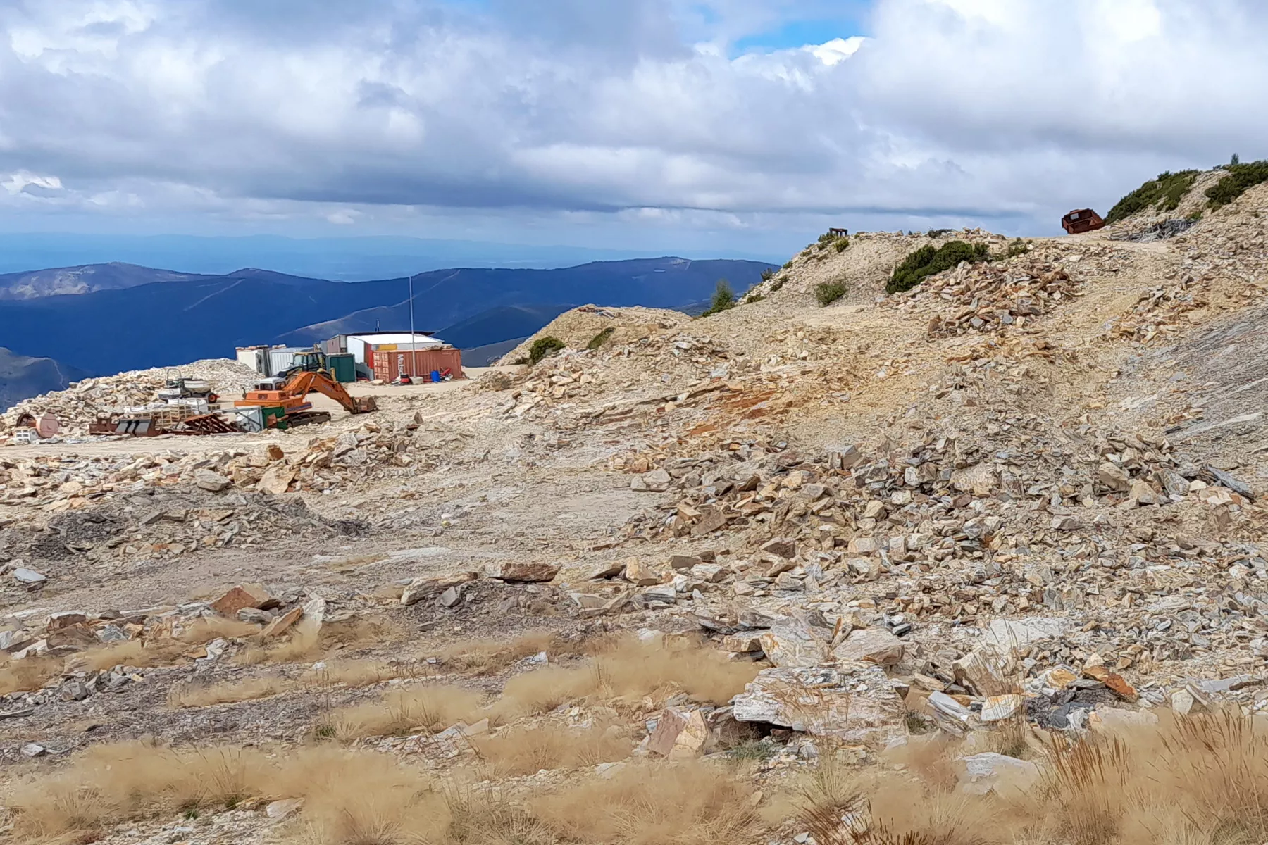 Cantera Mesa de Reis en los montes de Gestoso