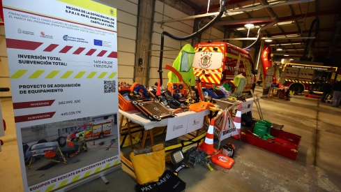 Ampliación del material del parque de bomberos de Ponferrada Ampliación del material del parque de bomberos de Ponferrada