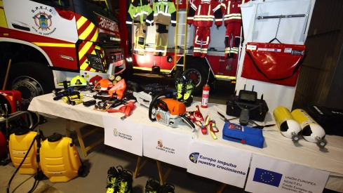 Ampliación del material del parque de bomberos de Ponferrada Ampliación del material del parque de bomberos de Ponferrada