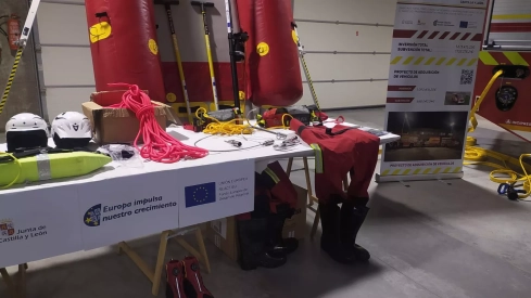 Ampliación del material del parque de bomberos de Ponferrada Ampliación del material del parque de bomberos de Ponferrada