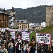 Manifestación contra la tramitación de macroparques eólicos y solares en El Bierzo