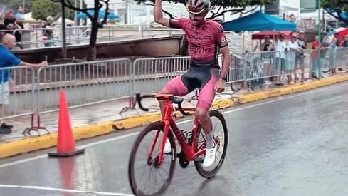 El ciclista Christopher Morales coloca al Maglia Tecnosylva Bembibre como campeón de Puerto Rico