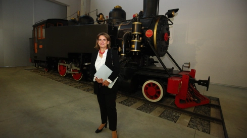 El tren Ponfeblino será pionero en el uso de hidrógeno producido en Ciuden para probar su aplicación en el ferrocarril | La ministra de Transición Ecológica y Reto Demográfico en funciones, Teresa Ribera