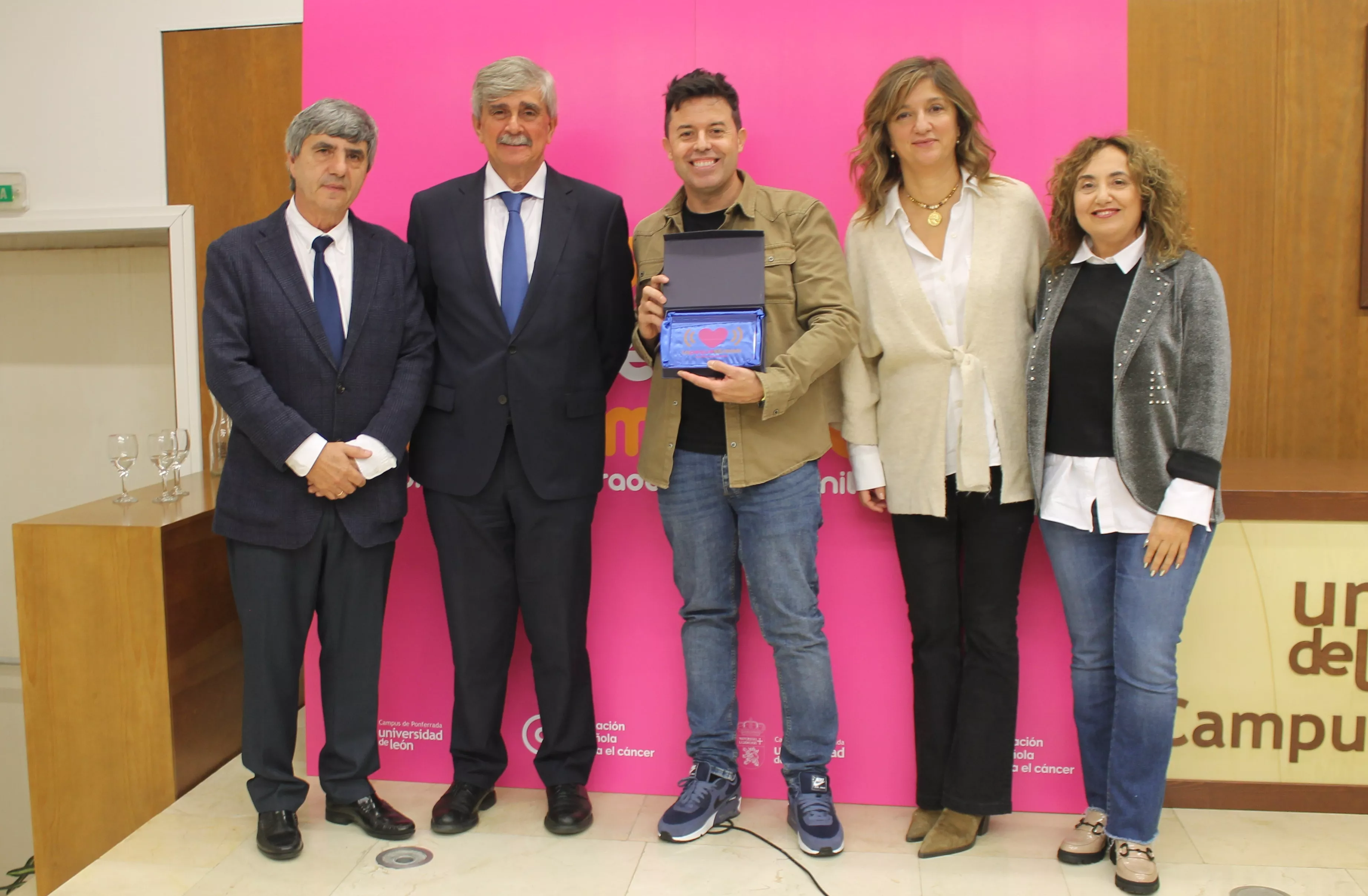 La Peque Stream 05 La Peque Stream 05