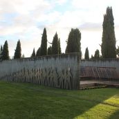 Monumento a la Memoria Histórica en el Cementerio de León