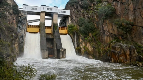 Confederación inicia este martes un desembalse del pantano de Bárcena